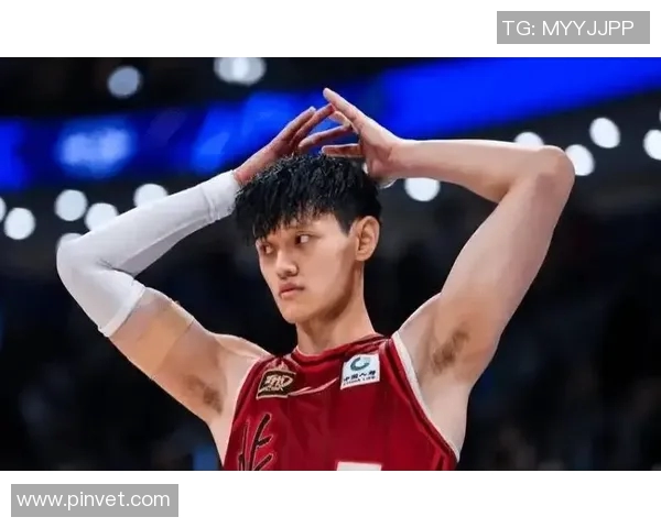 曾凡博正式加盟布鲁克林网队开启NBA新篇章 曾凡博正式加盟布鲁克林网队开启NBA新篇章