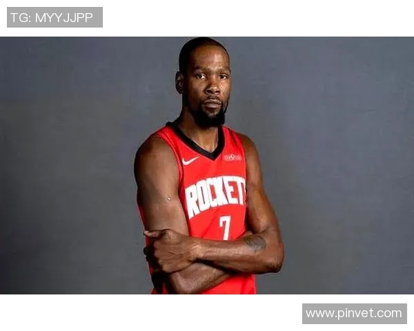 历史三双王退出NBA?美媒距离赛季开始剩10天 威少仍是自由球员 历史三双王退出NBA?美媒距离赛季开始剩10天 威少仍是自由球员