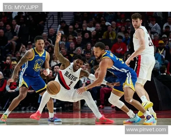 独行侠裁掉达拉诺-班顿、罗宾逊-厄尔与丹尼斯-史密斯