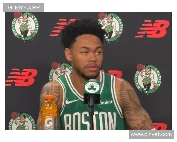 A·西蒙斯:我的才华足以与拓荒双枪打球 当时我尽可能向他们学习 A·西蒙斯:我的才华足以与拓荒双枪打球 当时我尽可能向他们学习