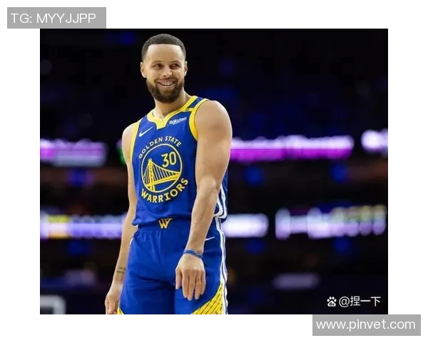 当勇士再遇篮网,库里的三分火力能否带领球队走出困境? 当勇士再遇篮网,库里的三分火力能否带领球队走出困境?