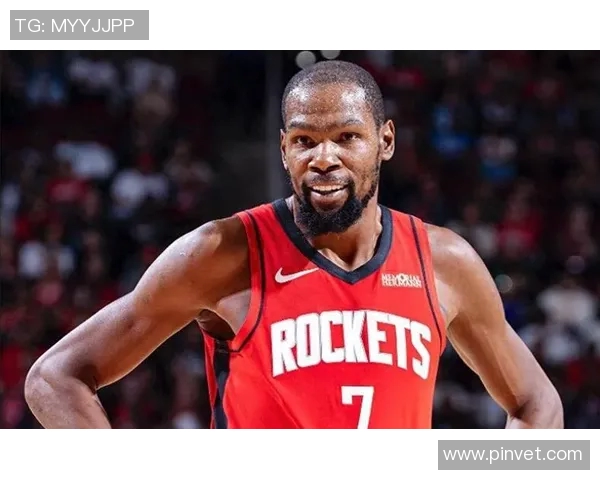 杜兰特：文班各方面都在进步，未来他将面临高强度对抗和包夹