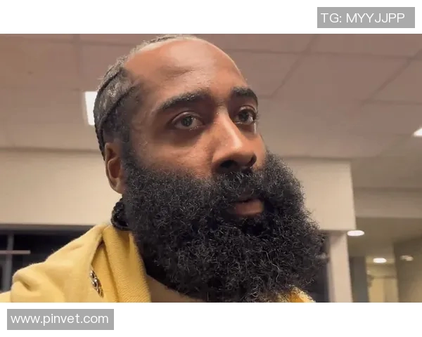 快船迎来哈登交易后首胜！小卡谈连续30场20+表现：只想全力争胜